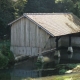 Herry-lavoir 2 dans hameau Beaucaire