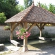 Gevrolles-lavoir 2 dans le bourg