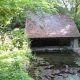 Chevru-lavoir dans hameau Le Mez