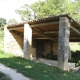 Aigaliers-lavoir 4 dans hameau Mas Ponthier