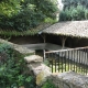 Lacenas-lavoir 1 dans le bourg