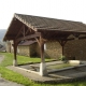 Leyrieu-lavoir 1 dans le bourg