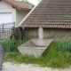 Porcieu Amblagnieu-lavoir 1 dans hameau Conilieu