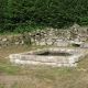 Champeau en Morvan-lavoir 2 dans hameau L'Huy Rapin