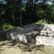 Voudenay-lavoir dans hameau Voudenay l'Eglise