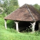 Chateauneuf Val de Bargis-lavoir 5 dans hameau Le Moulin