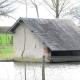 Venesmes-lavoir 3 dans hameau Le Poireuil