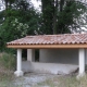 Chabeuil-lavoir dans hameau Les Faucons