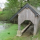 Chuffilly Roche-lavoir dans hameau Roche