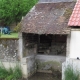 Gy les Nonains-lavoir 7 dans le bourg