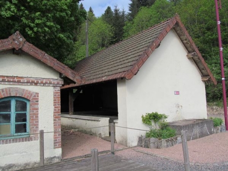 Laprugne-lavoir 2