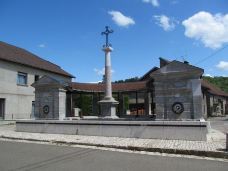 Epeugney-lavoir 2
