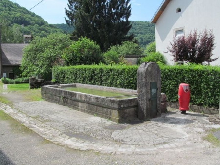 Montgesoye-lavoir 2