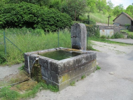Montgesoye-lavoir 4