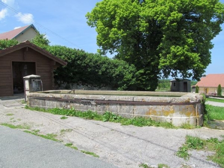 Montmahoux-lavoir 2
