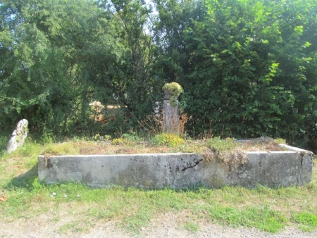 Val d'Epy-lavoir 5 dans le hameau La Balme d'Epy