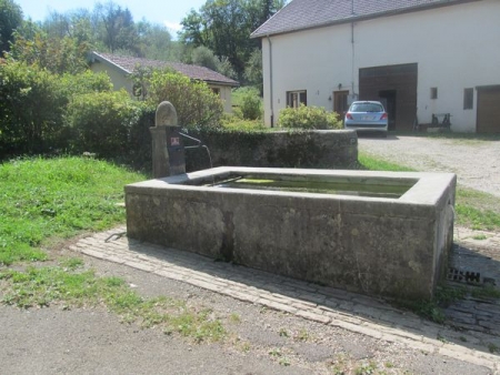 Boissia-lavoir 2 dans le bourg