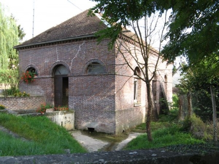Villemoiron en Othe-lavoir 1 dans le bourg