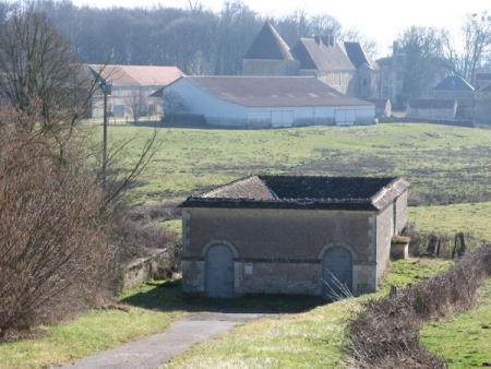 Trucy l'Orgueilleux-lavoir 2