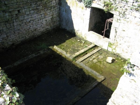 Corvol d'Embernard-lavoir 2