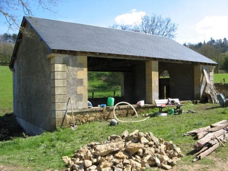 Montenoison-lavoir 3 dans hameau Noison