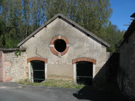 Cuisery-lavoir 1 dans le bourg