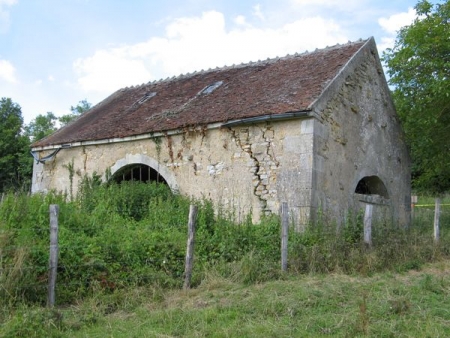 Cuncy les Varzy-lavoir 1 dans le bourg