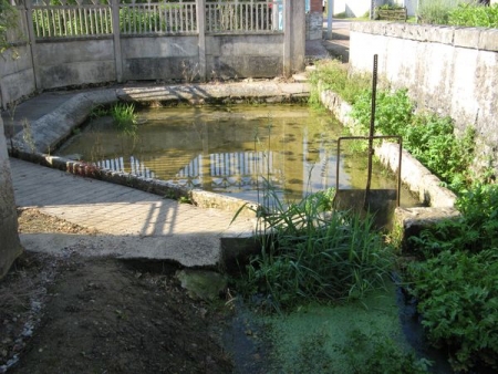 Taconnay-lavoir 2