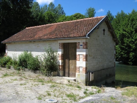 Buxeil-lavoir 2