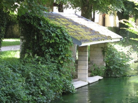 Gyé sur Seine-lavoir 1