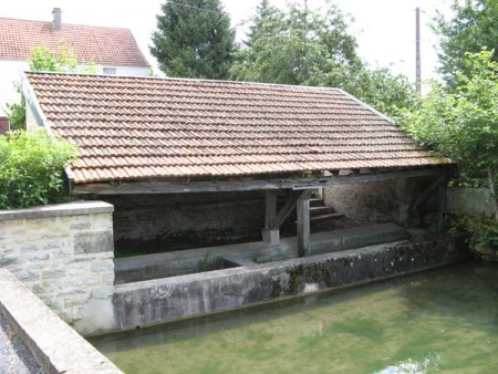 Aubepierre sur Aube-lavoir 3