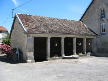 Cirfontaines en Azois-lavoir 1