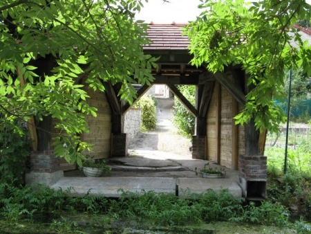 Laferté sur Aube-lavoir 3