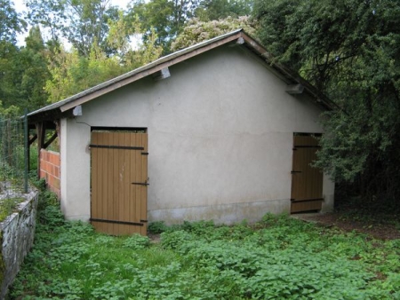 Jouet sur l'Aubois-lavoir 1