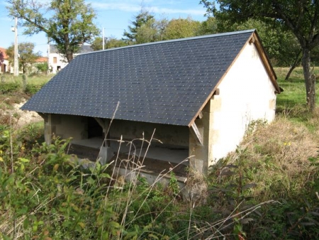 Groises-lavoir 4 dans hameau La Grande Vilatte
