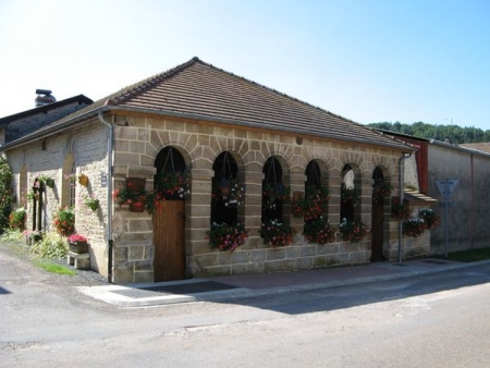 Charmes la Grande-lavoir 1