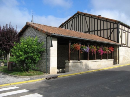 Robert Magny Laneuville à Rémy-lavoir 1 dans le bourg