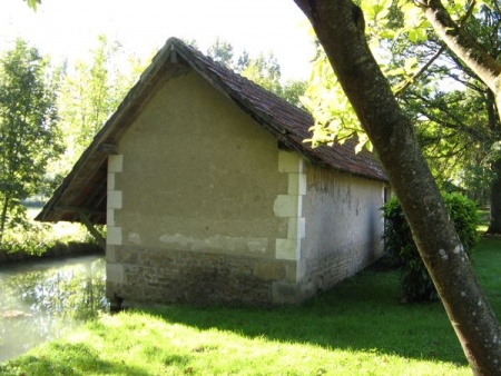 Sancergues-lavoir 1