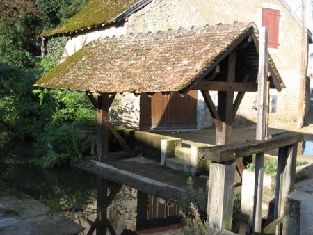 Chatillon sur Loire-lavoir 2