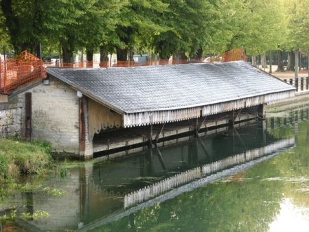 Bar sur Aube-lavoir 1