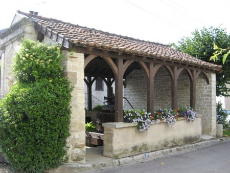Colombé le Sec-lavoir 2