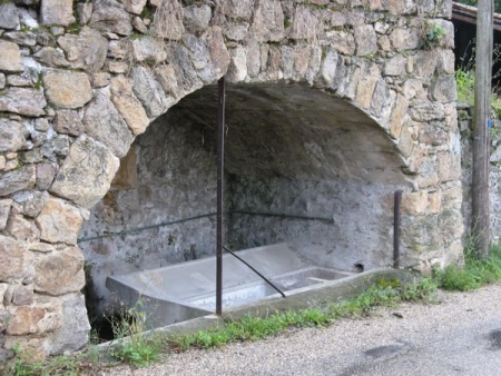 Savas-lavoir 3 dans hameau Le Soulier