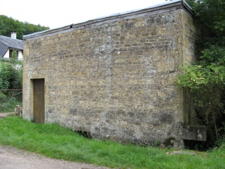 Nolay-lavoir 3 dans hameau Chauprix