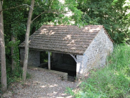 Epertully-lavoir 1