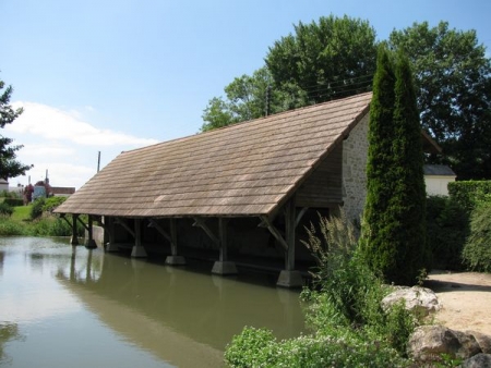 Nancray la Rimarde-lavoir 1 dans le bourg