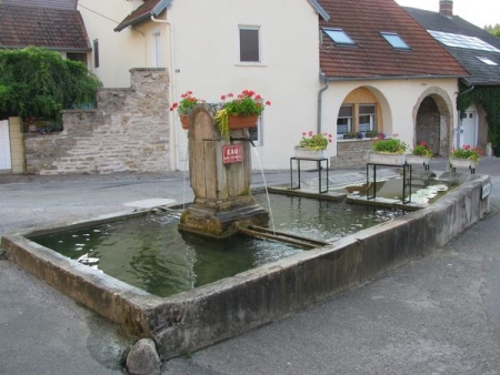 Pelousey-lavoir 2
