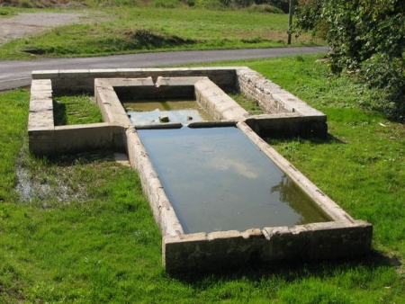 Serre les Sapins-lavoir 2