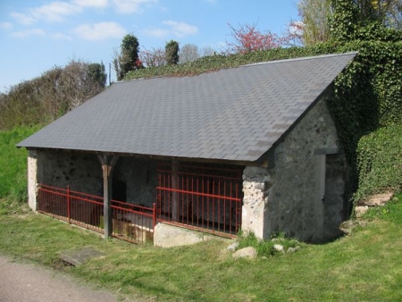 Onlay-lavoir 1 dans le bourg