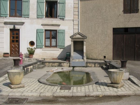 Saint Urbain Maconcourt-lavoir 2