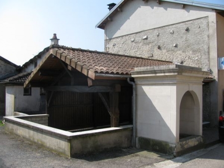 Saint Urbain Maconcourt-lavoir 3
